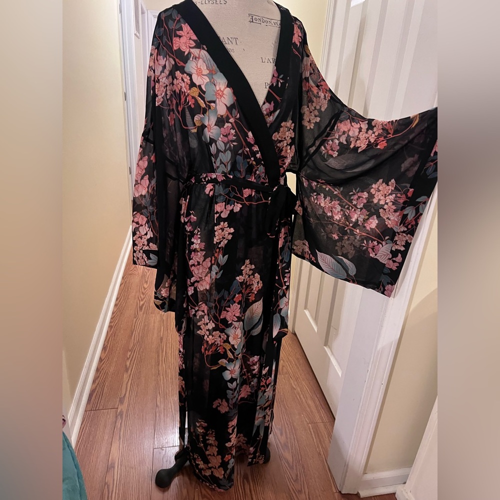 City chic Floral Kimono Sleeve Maxi robe